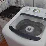 Apartamento com mobília nova.